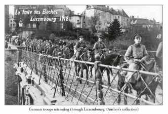The Other Side of the Wire Volume 4 : With the XIV Reserve Corps: to the Bitter End, September 1917 to 11 November 1918 - click to enlarge The Other Side of the Wire Volume 4 : With the XIV Reserve Corps: to the Bitter End, September 1917 to 11 November 1918