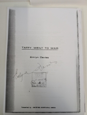 Taffy Went to War : H. Emlyn Davies’s Royal Welch Fusiliers memoir Taffy Went to War : H. Emlyn Davies’s Royal Welch Fusiliers memoir