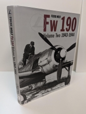 Focke-Wulf Fw 190 Volume Two 1943–1944 - click to enlarge Focke-Wulf Fw 190 Volume Two 1943–1944