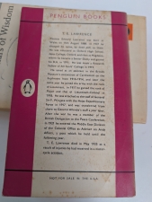 T E Lawrence Book Bundle Seven Pillars of Wisdom The Mint 4 Vintage Books : Four vintage books by and about Lawrence of Arabia - click to enlarge T E Lawrence Book Bundle Seven Pillars of Wisdom The Mint 4 Vintage Books : Four vintage books by and about Lawrence of Arabia