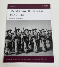 US Marine Rifleman 1939-45 : Pacific Theater - click to enlarge US Marine Rifleman 1939-45 : Pacific Theater